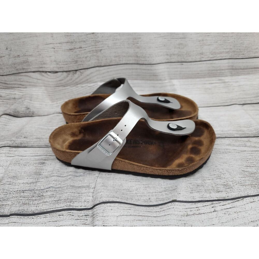 Birkenstock Gizeh Silver Thong Sandals Size 38 Regular Womens 7